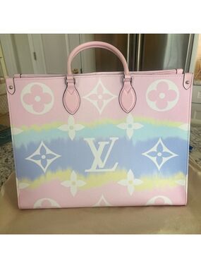 Louis Vuitton Escale On The Go GM